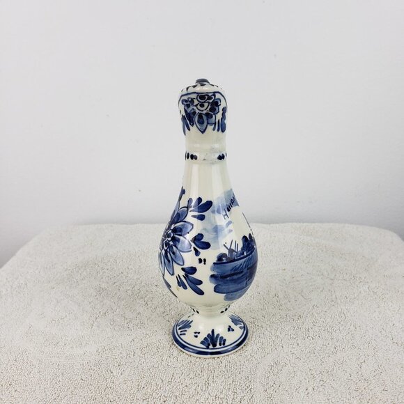 Delft Blauw Holland Pitcher - Picture 2 of 5